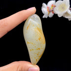 和田玉洒金皮青花底籽料手把件（148.1g）
