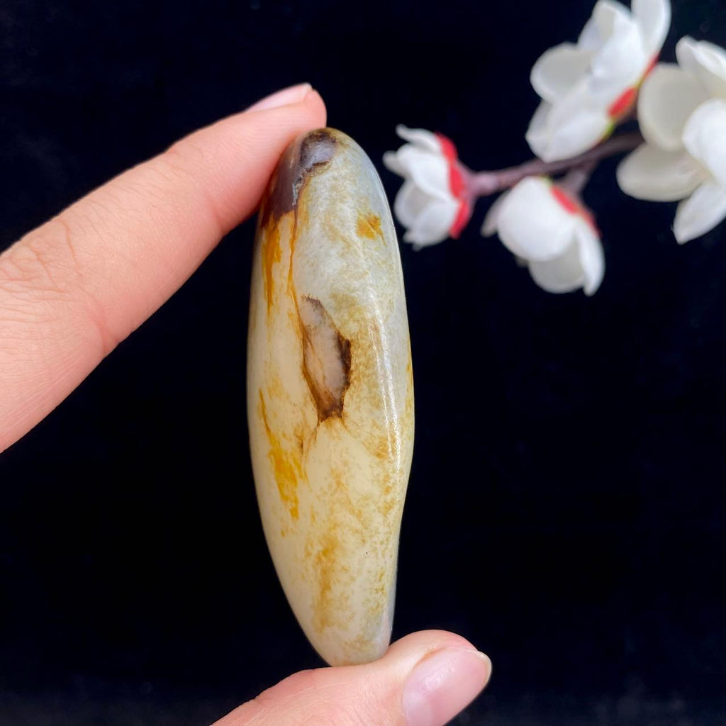 和田玉秋梨皮籽料原石（71.4g）