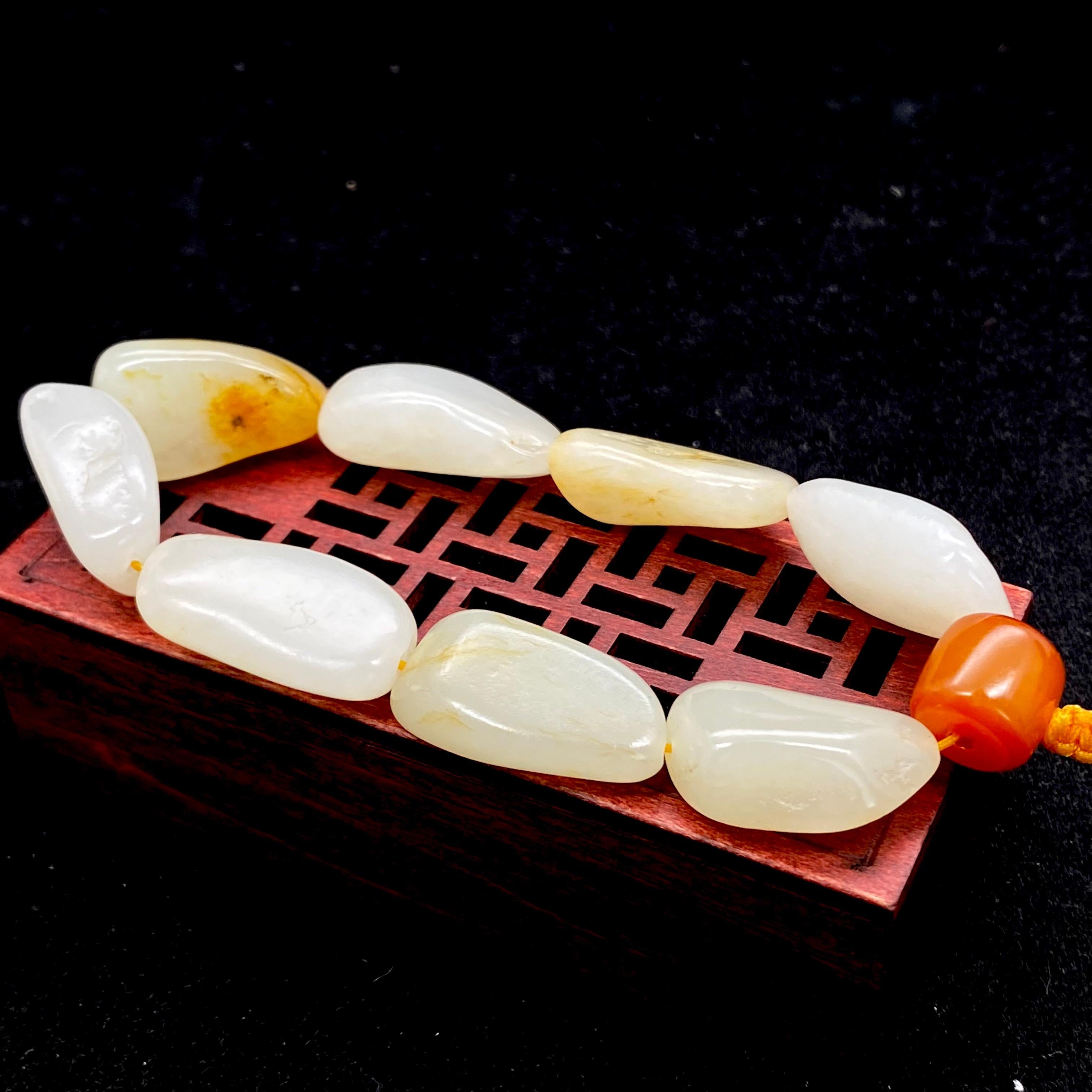 和田玉黄皮【精品手串】（53.1g）