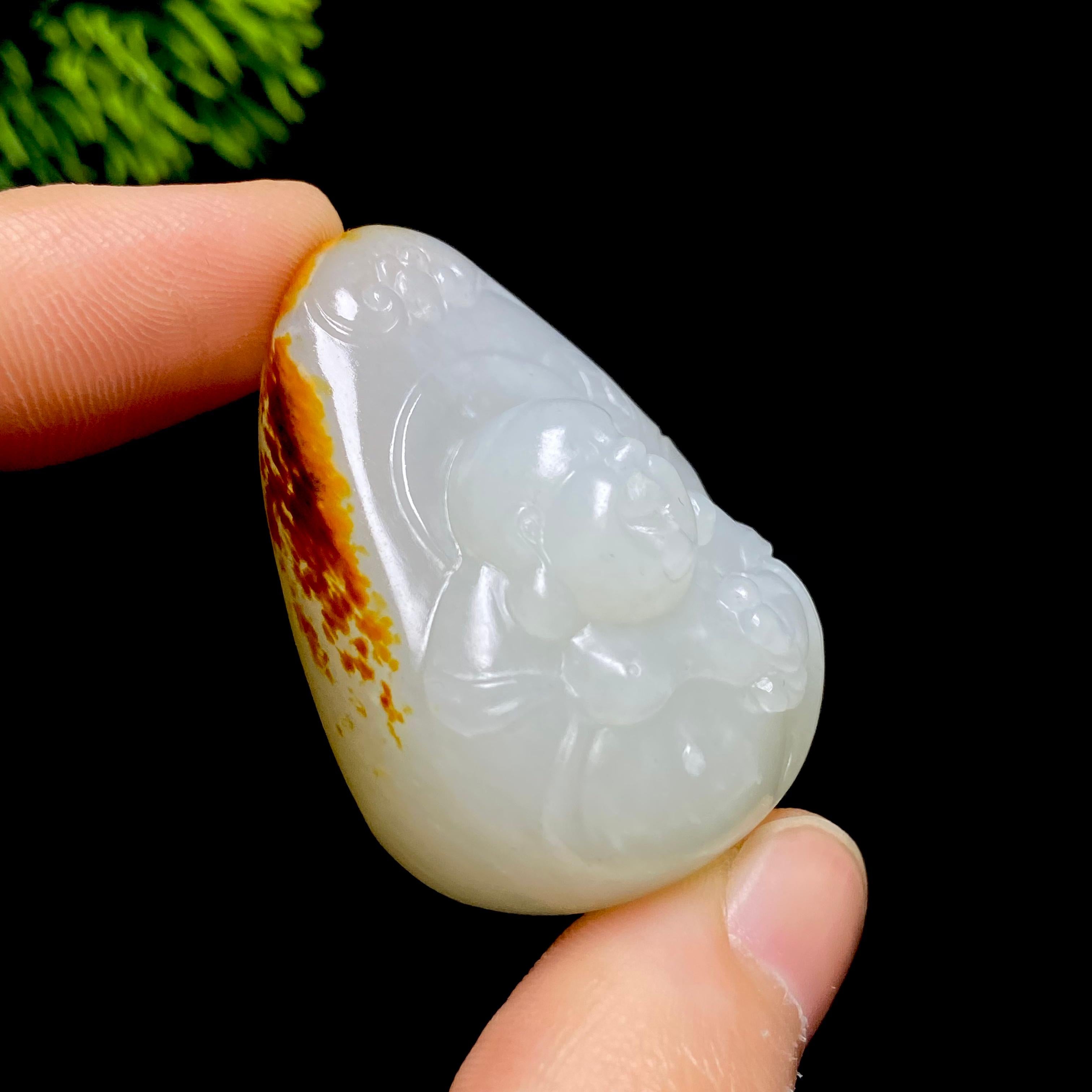 和田玉籽料佛公（37.8g）