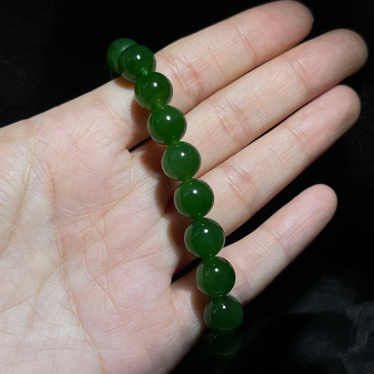 和田玉碧玉辣阳绿手串（27.6g）