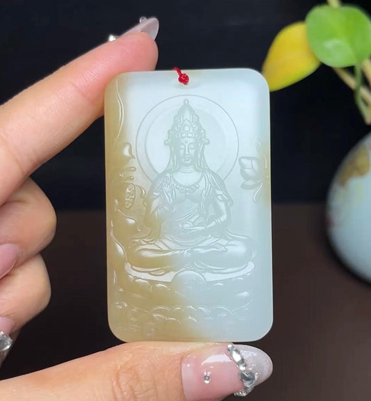 高品质和田玉糖白羊脂玉观音（57.4g）