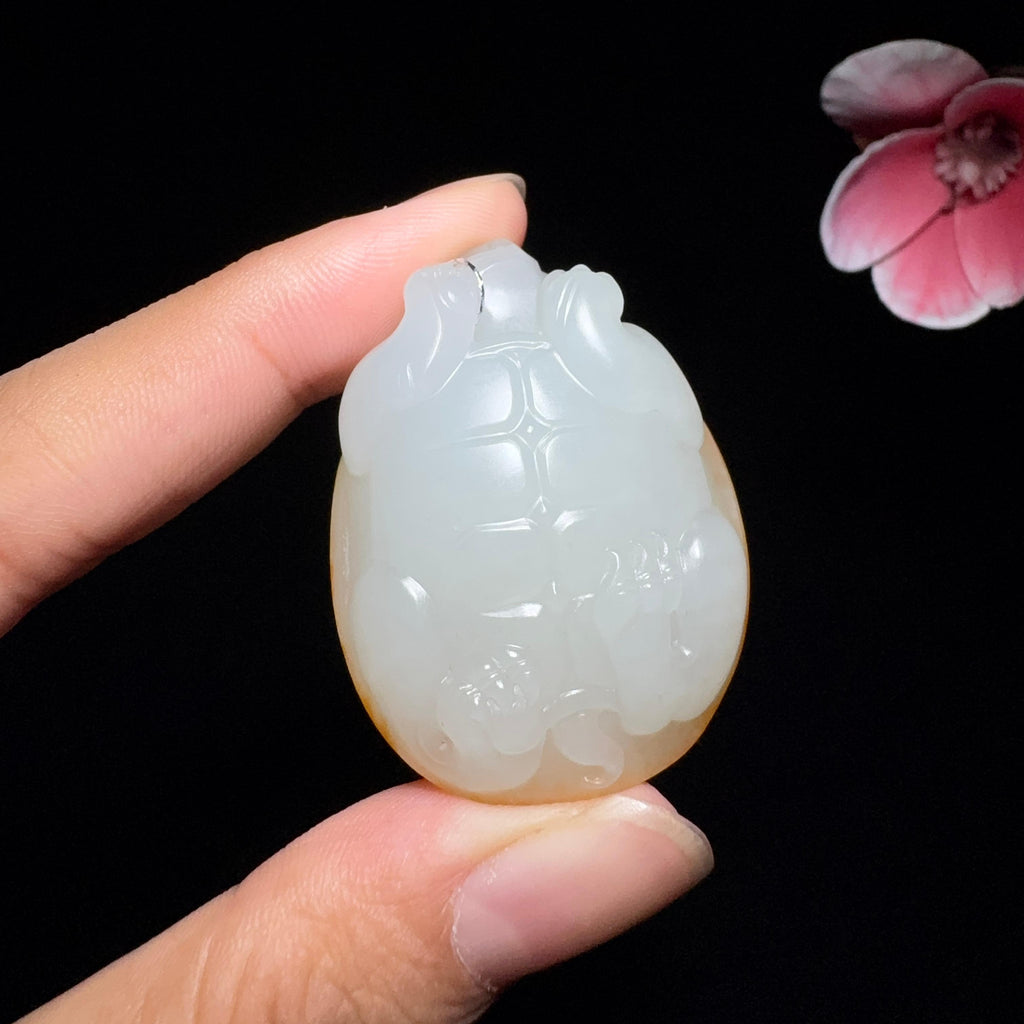 秒杀和田玉籽料龙龟挂件（33.1g）