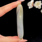 和田玉青花籽料手把件（110.2g）