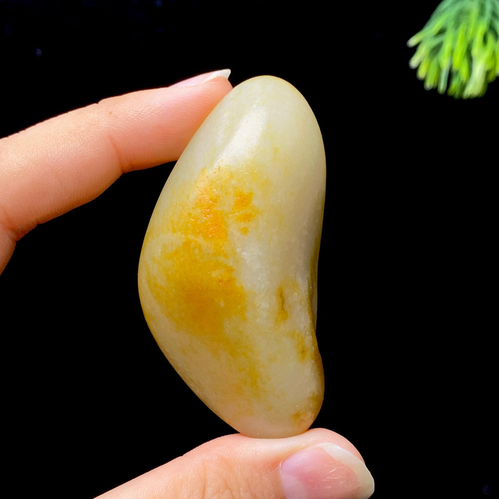 和田玉黄皮籽料挂件（47.44g）