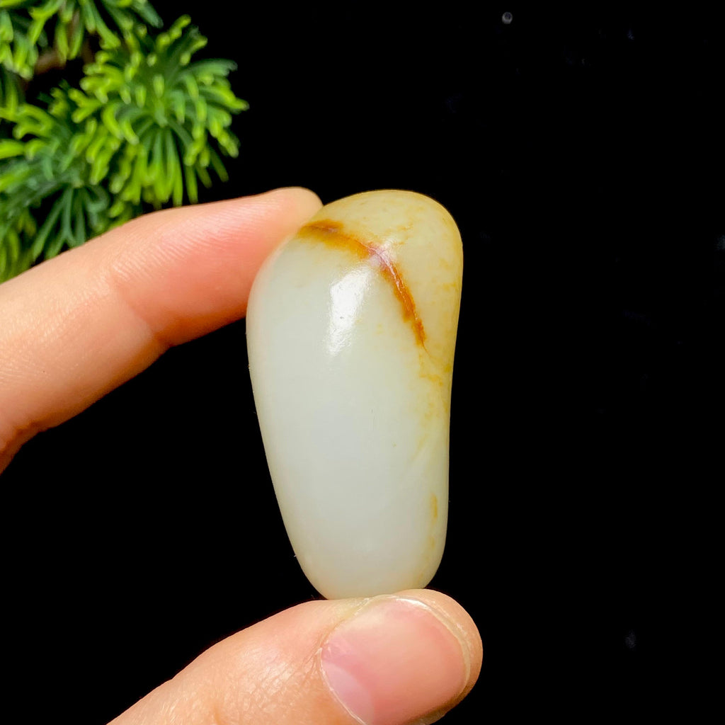 和田玉黄沁皮籽料（60.2g）