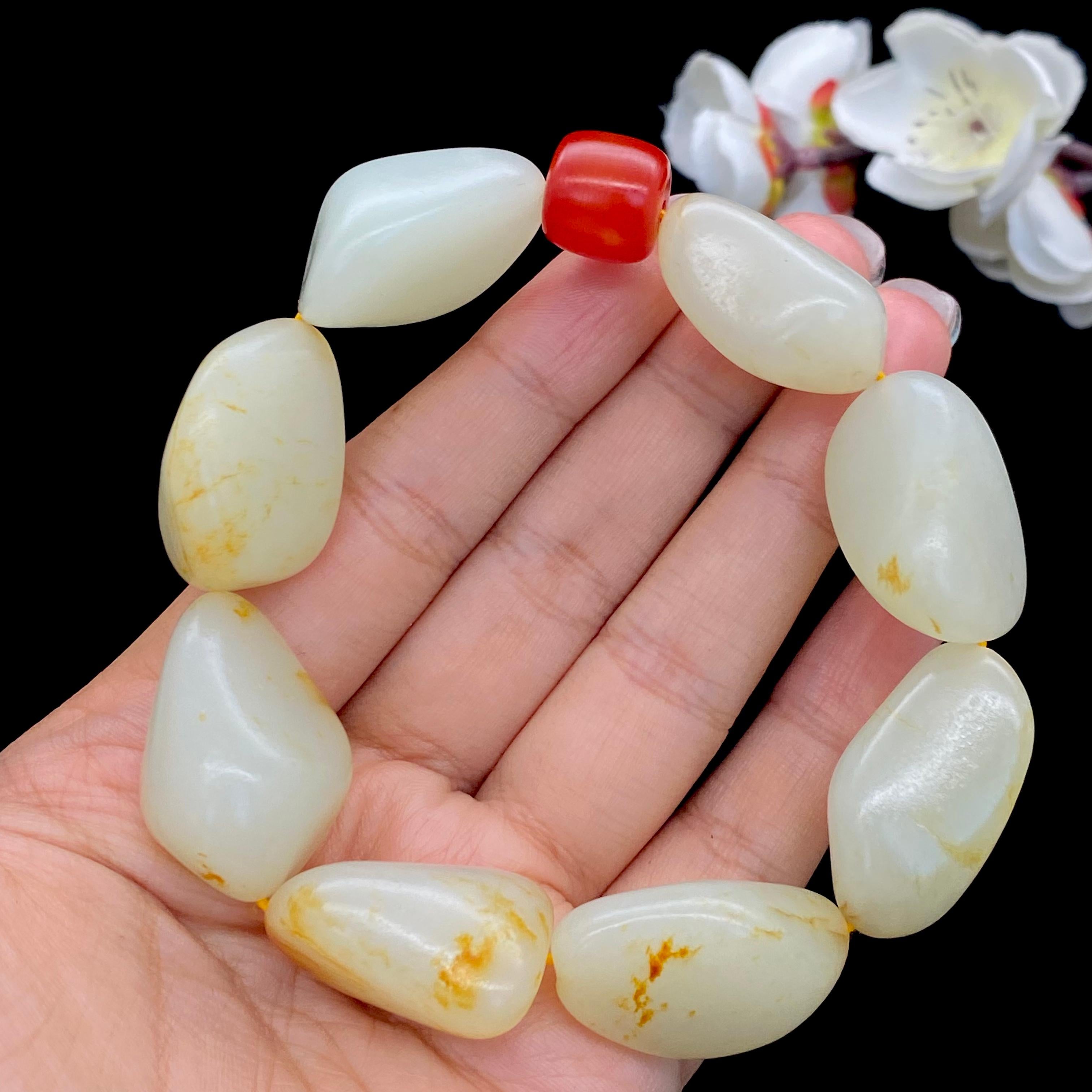 和田玉洒金皮【精品手串】（106.1g）