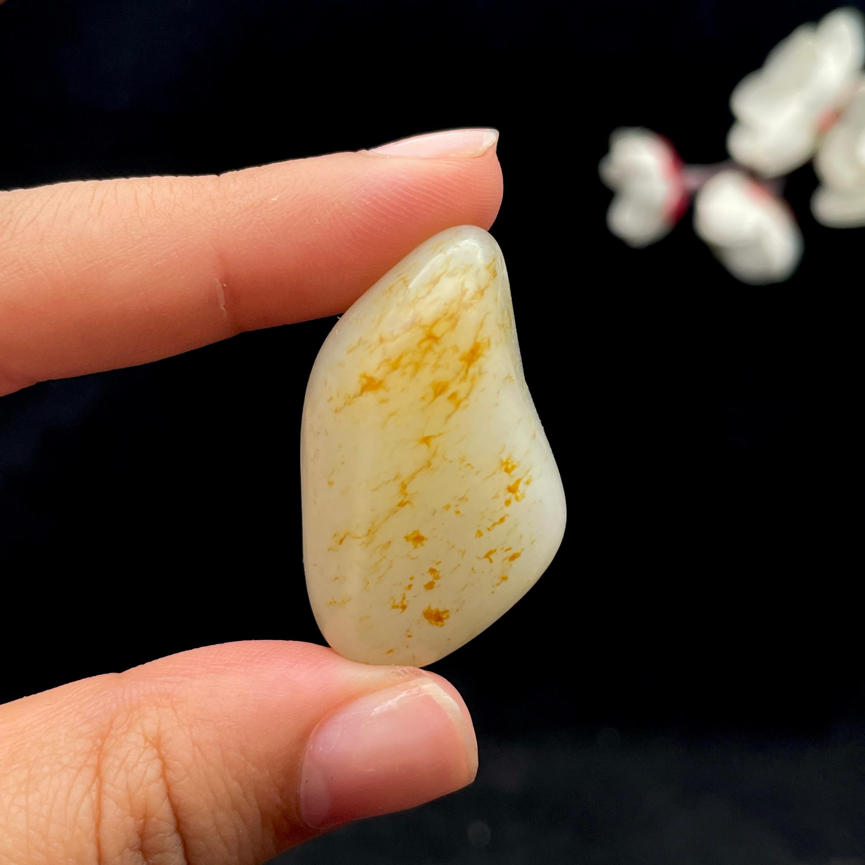 和田玉洒金皮籽料（14.1g）