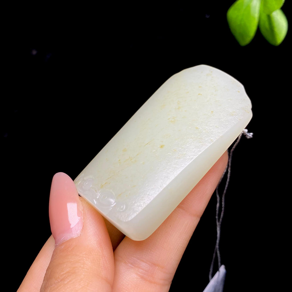 和田玉籽料无事牌（49.4g）