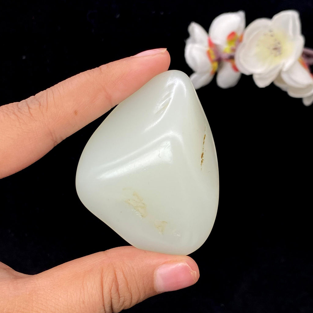 和田玉白玉籽料手把件（65.8g）