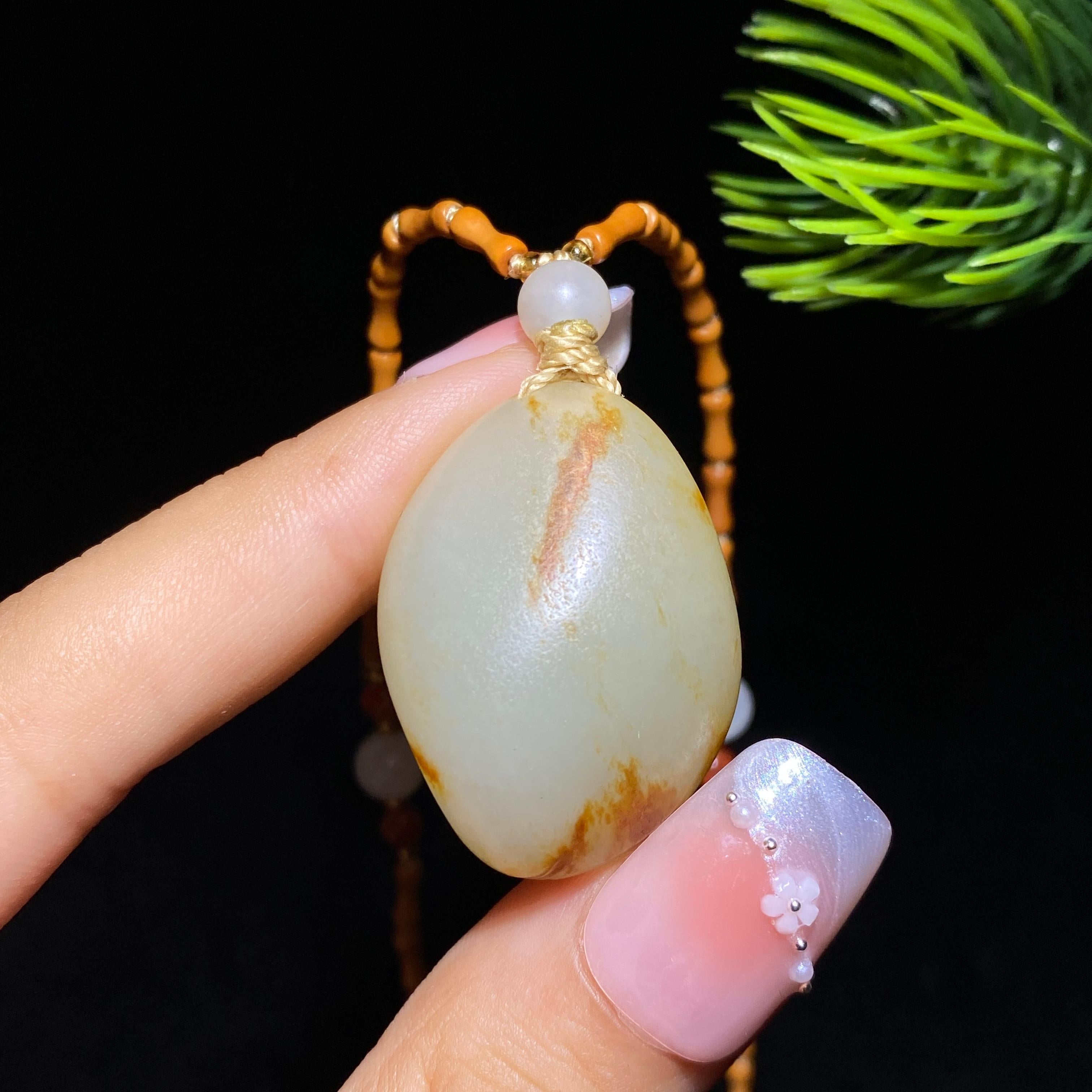 和田玉籽料佛公（15.9g）