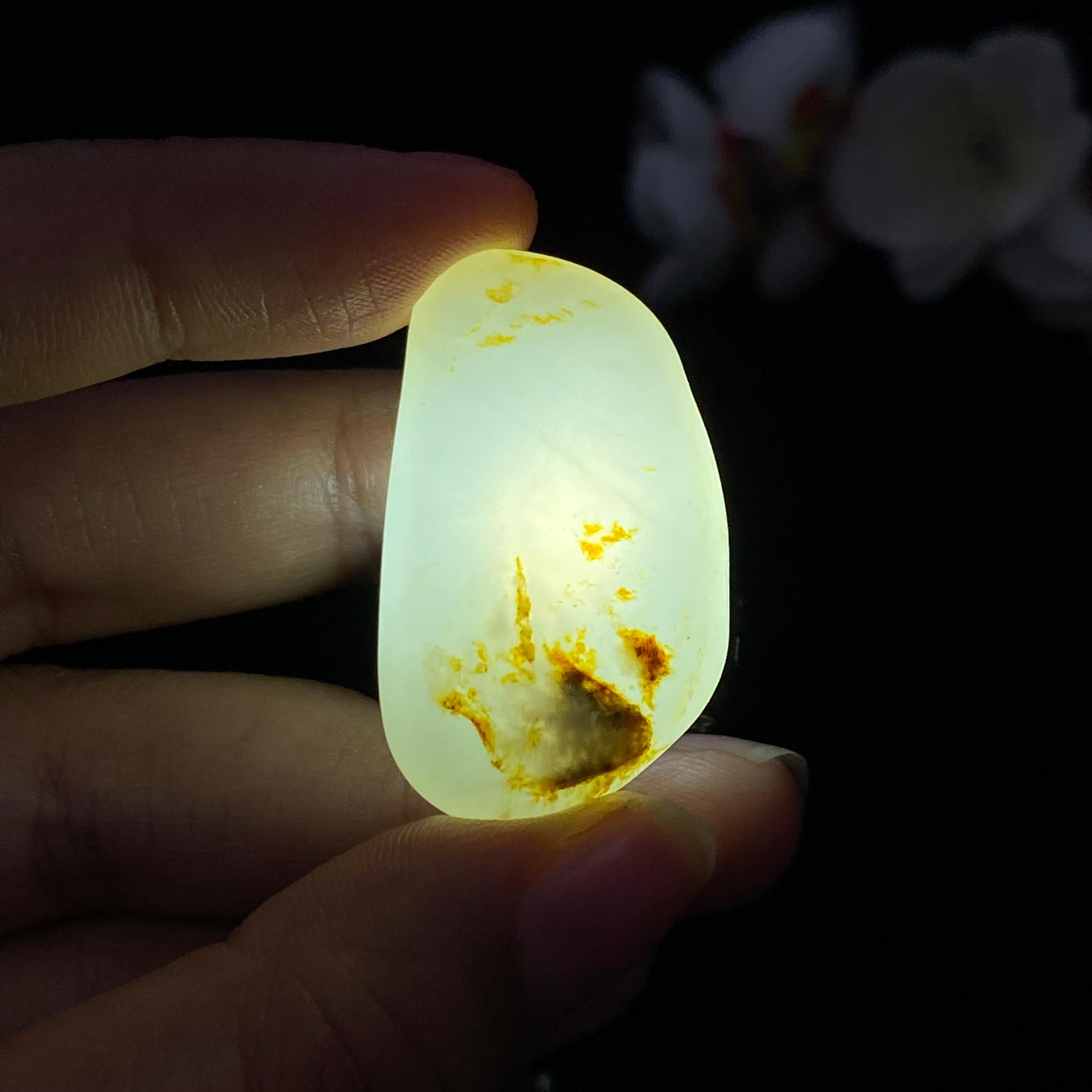 和田玉洒金皮籽料吊坠籽（13.2g）