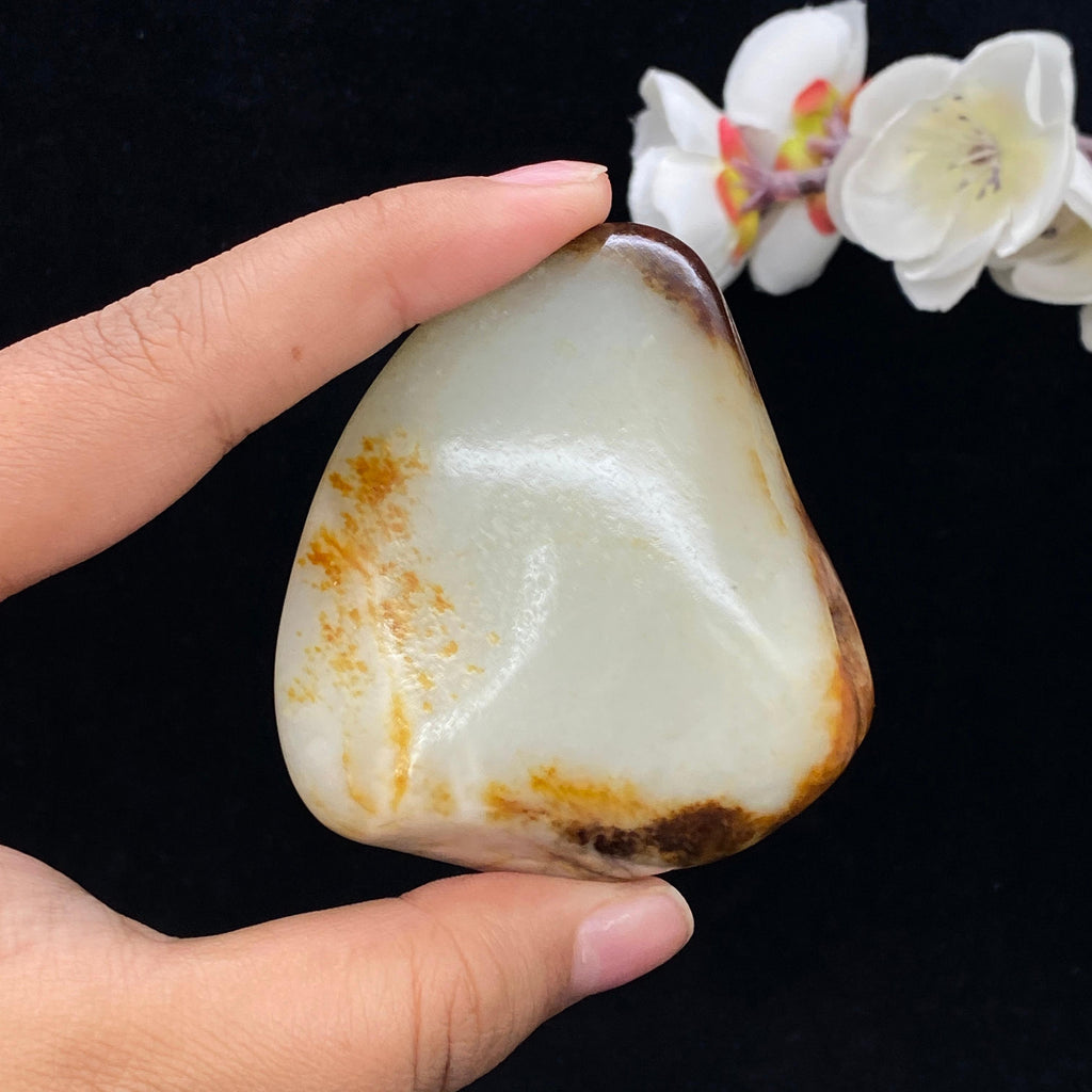 和田玉聚黄皮籽料手把件（115.3g）