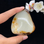 和田玉聚黄皮籽料手把件（115.3g）