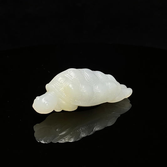 和田玉米达料龙龟挂件