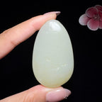 秒杀和田玉籽料平安无事牌（60.5g）