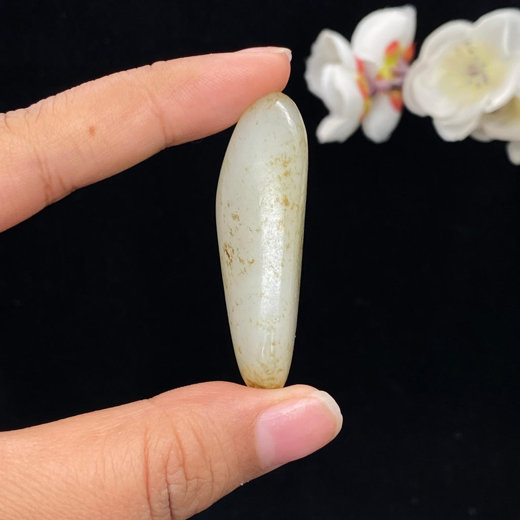 和田玉秋梨皮籽料（27.2g）