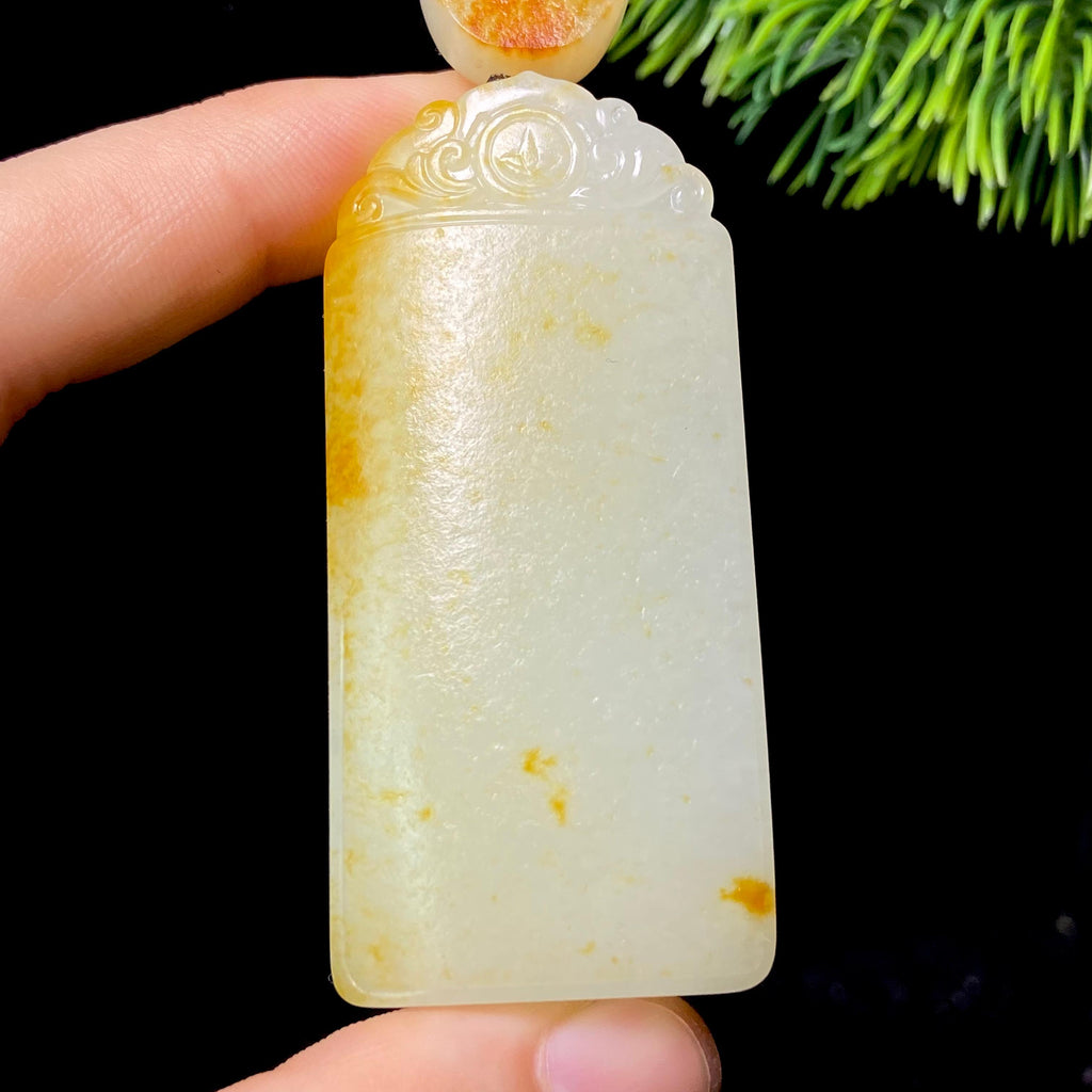 和田玉籽料无事牌（65.0g）