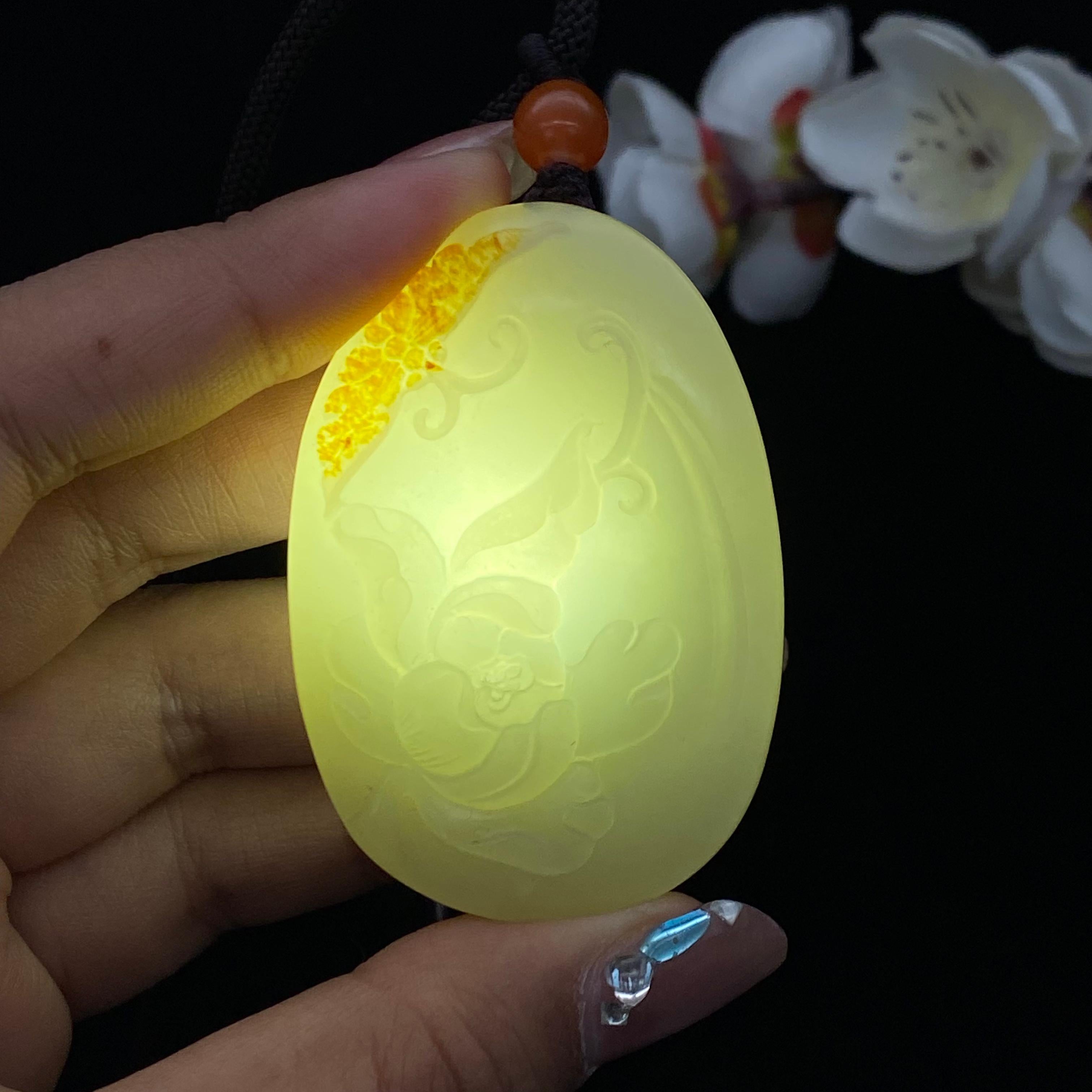 和田玉籽料【花开富贵】（53.5g）