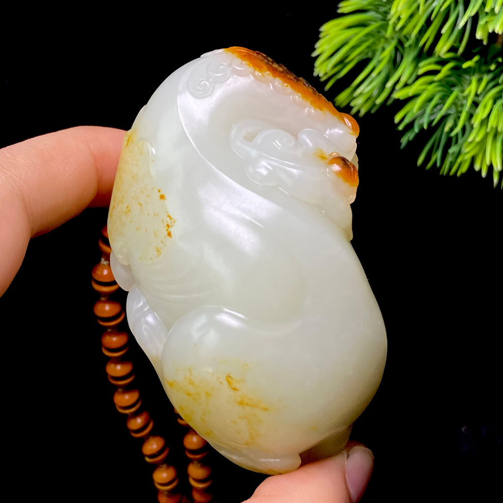 和田玉籽料马上封侯把件（175.2g）