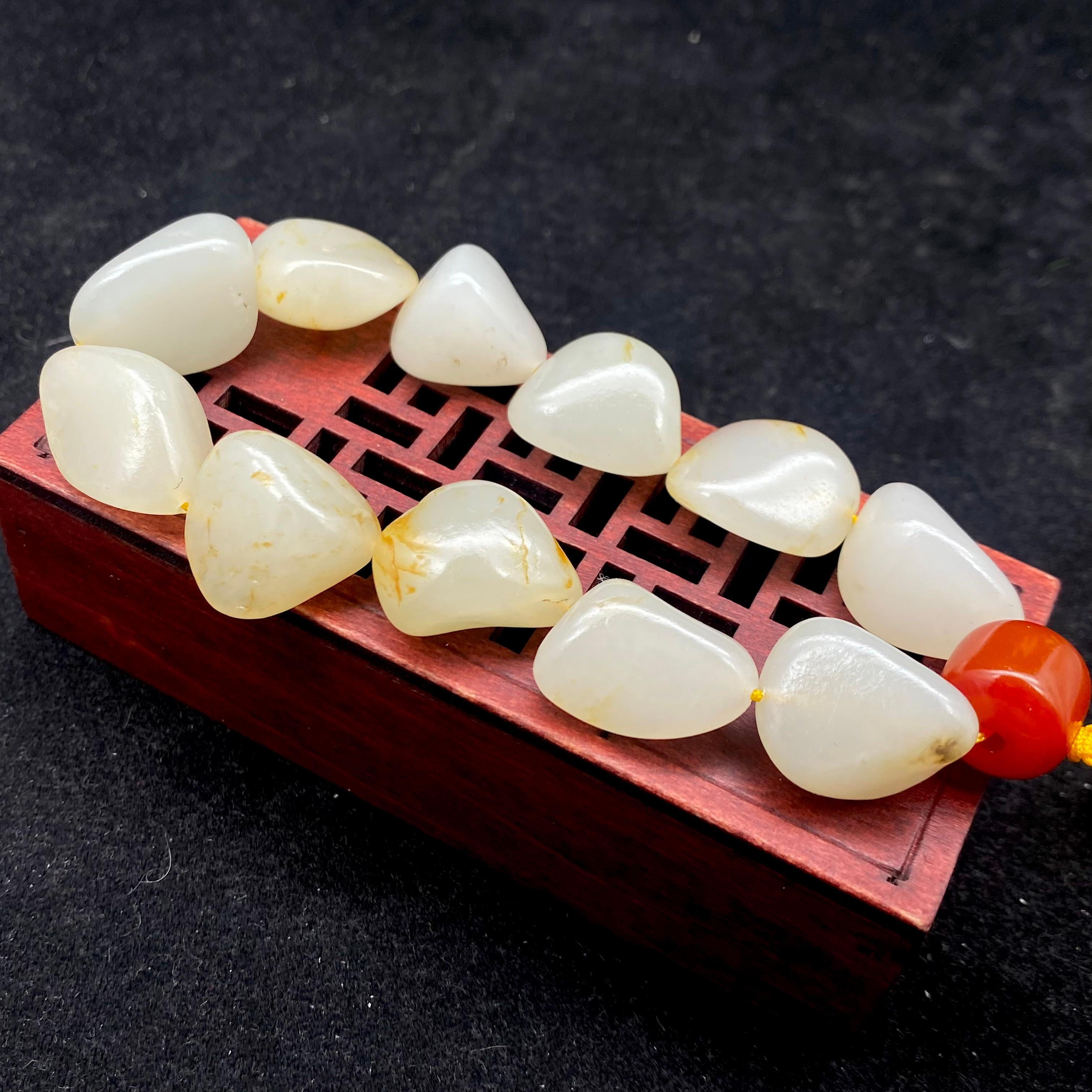 和田玉洒金皮【精品手串】（49g）