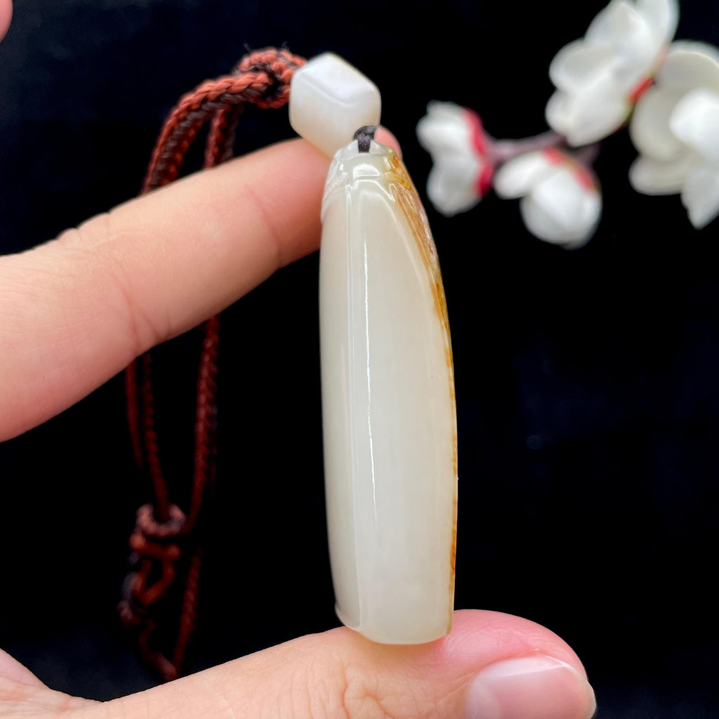 和田玉-黄皮籽料【无事牌】挂件（66.5g）