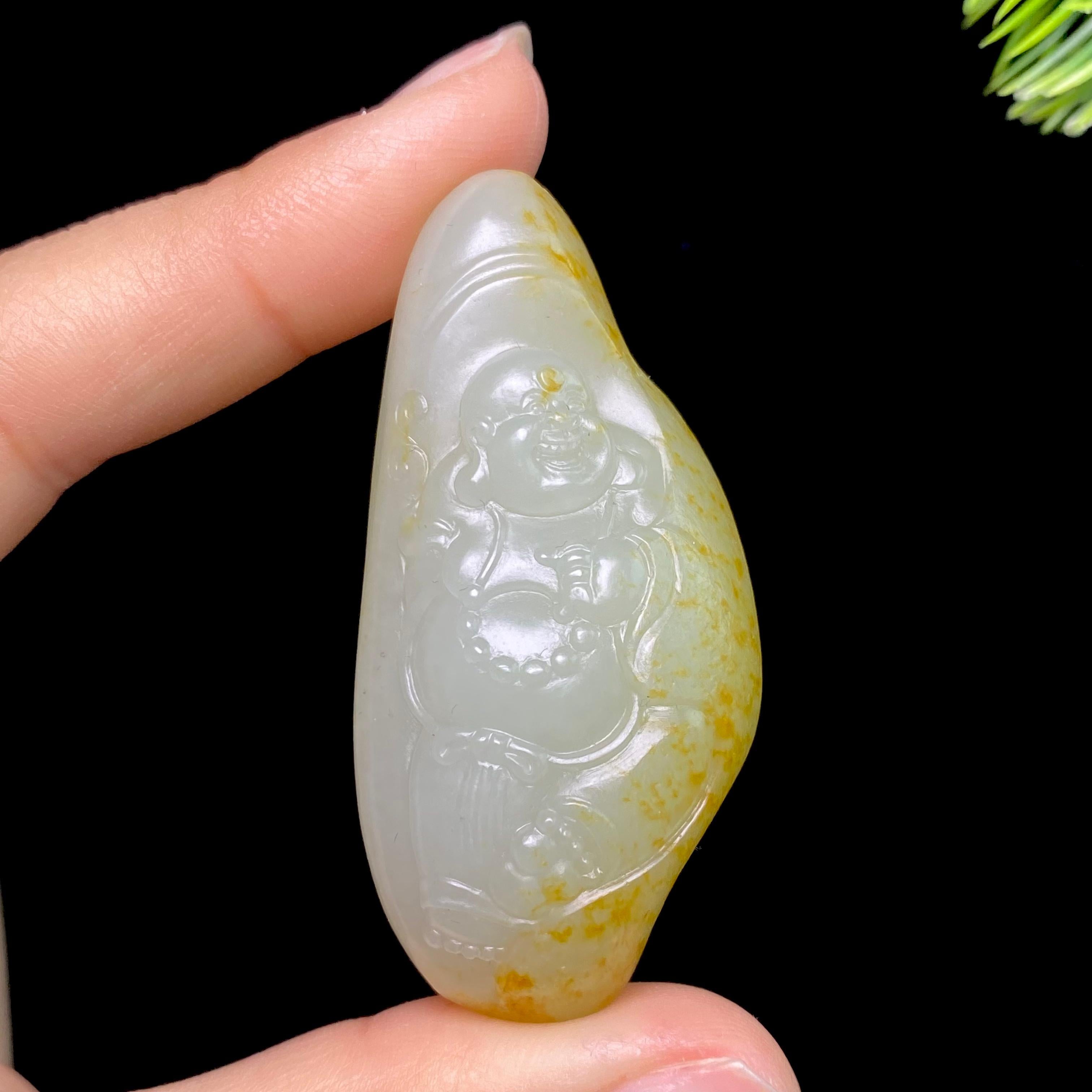 和田玉籽料佛公（32.7g）