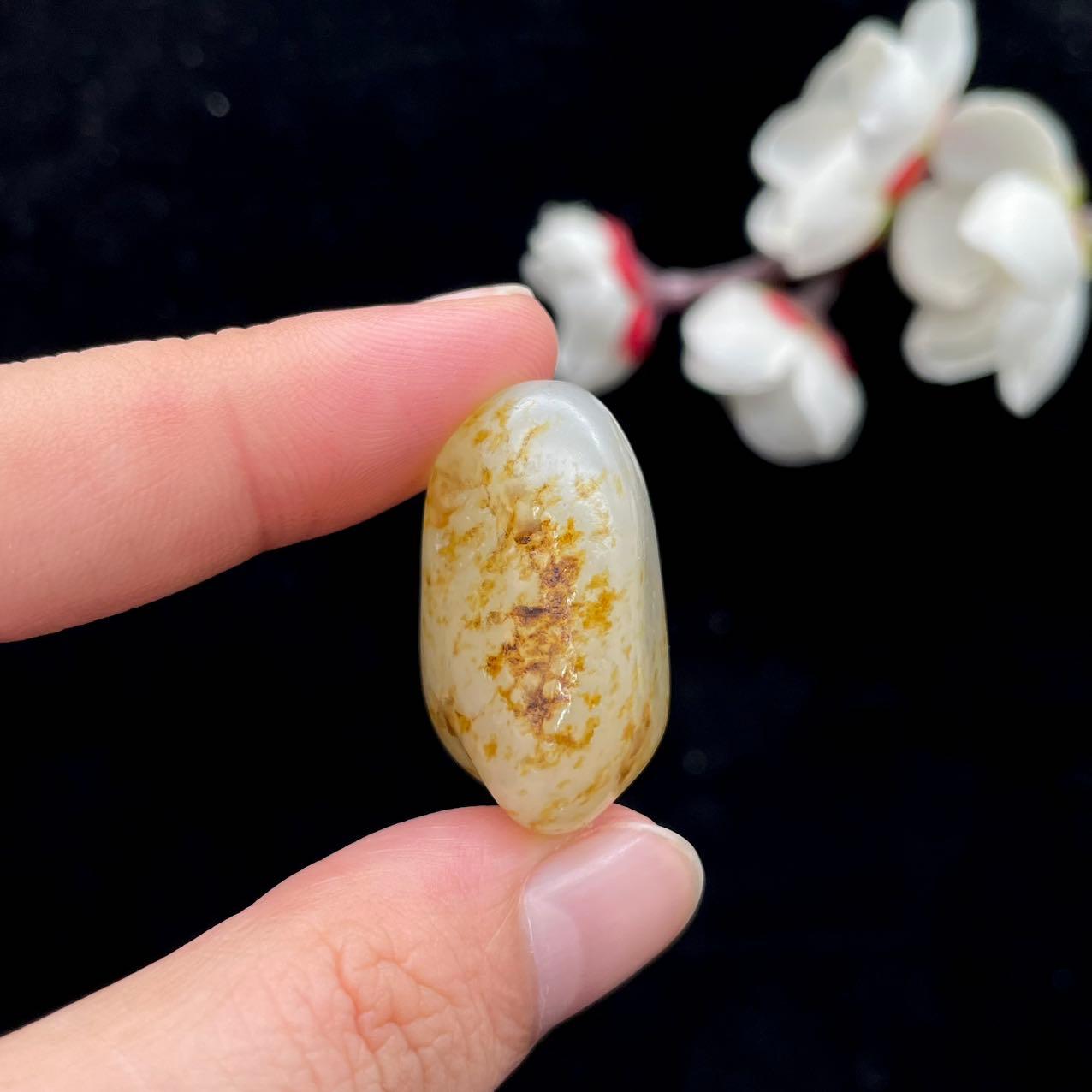和田玉洒金皮籽料吊坠籽（13.4g）