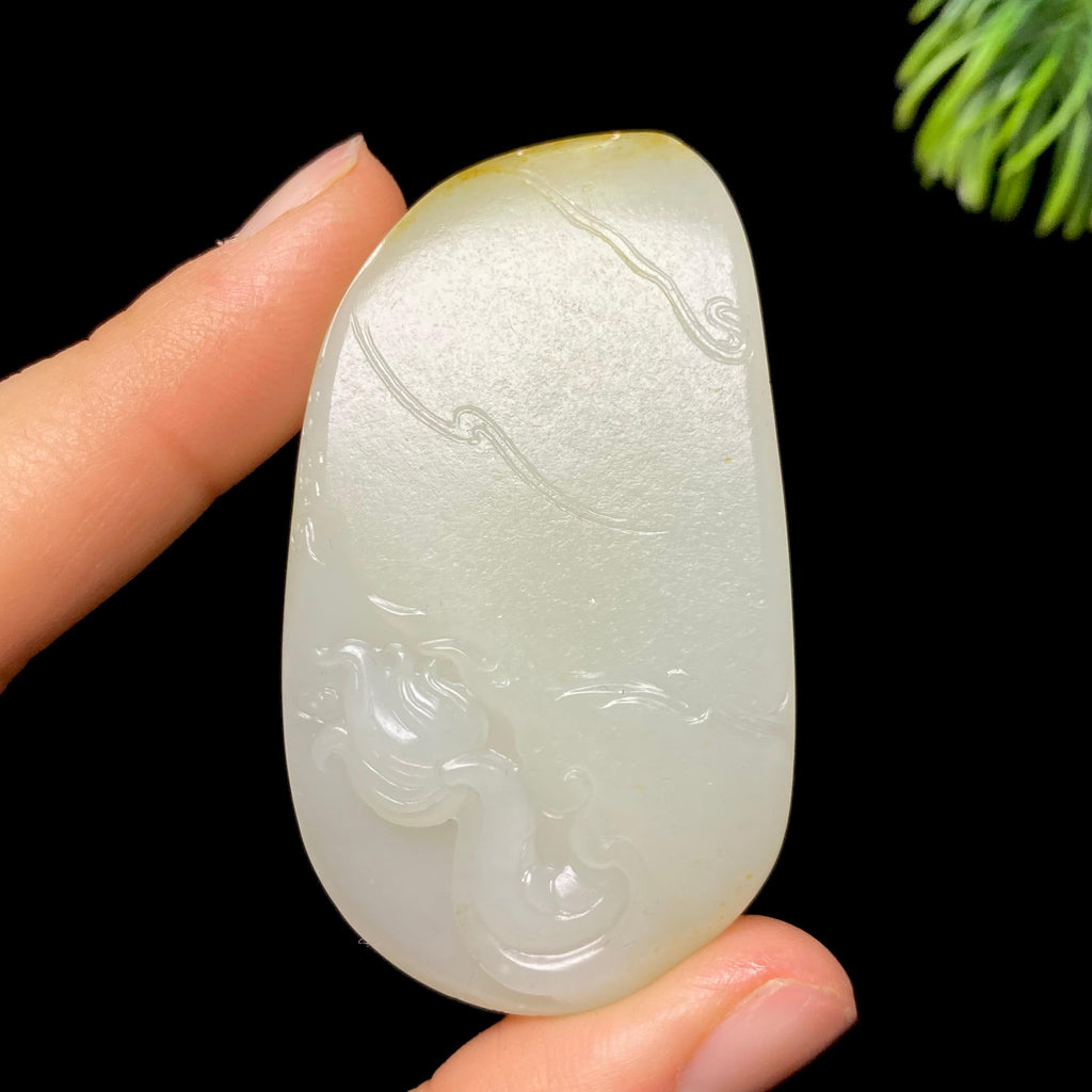 和田玉籽料龙行天下（38.7g）