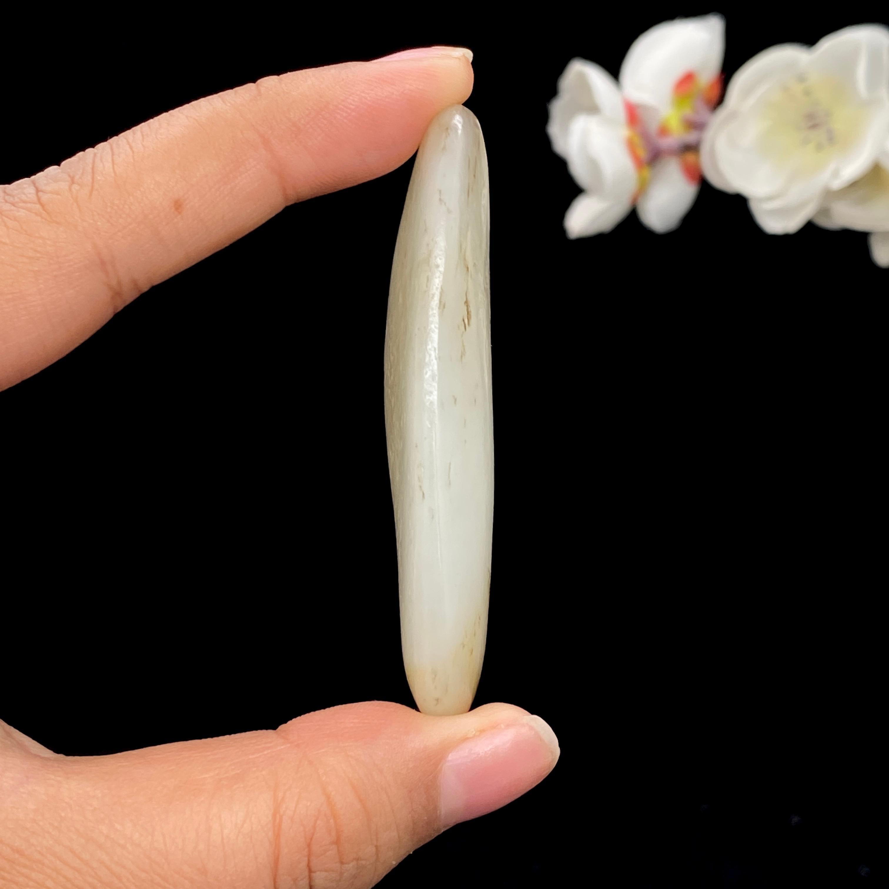 和田玉秋梨皮籽料（33.3g）