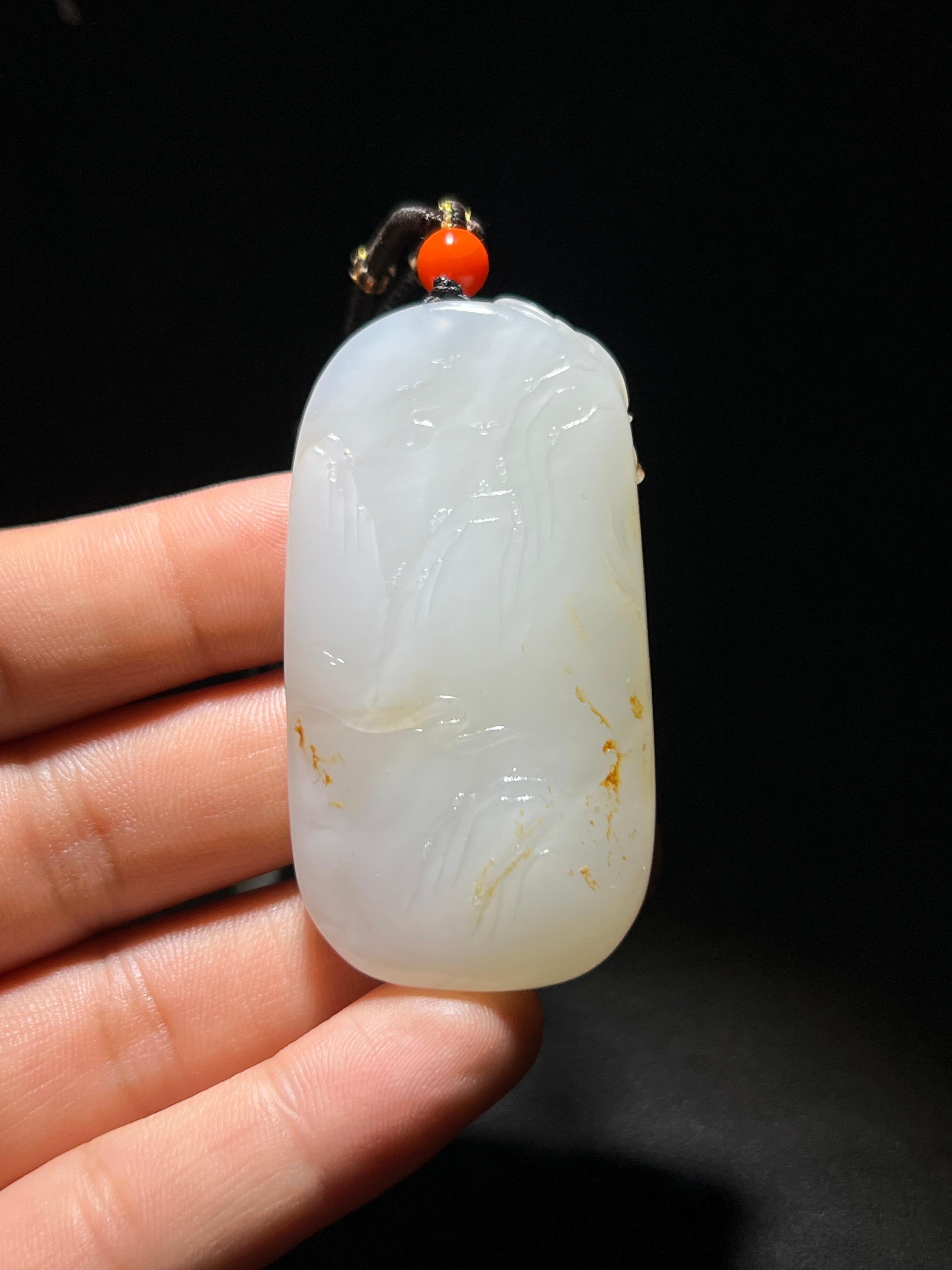 和田玉籽料观音（35.9g）
