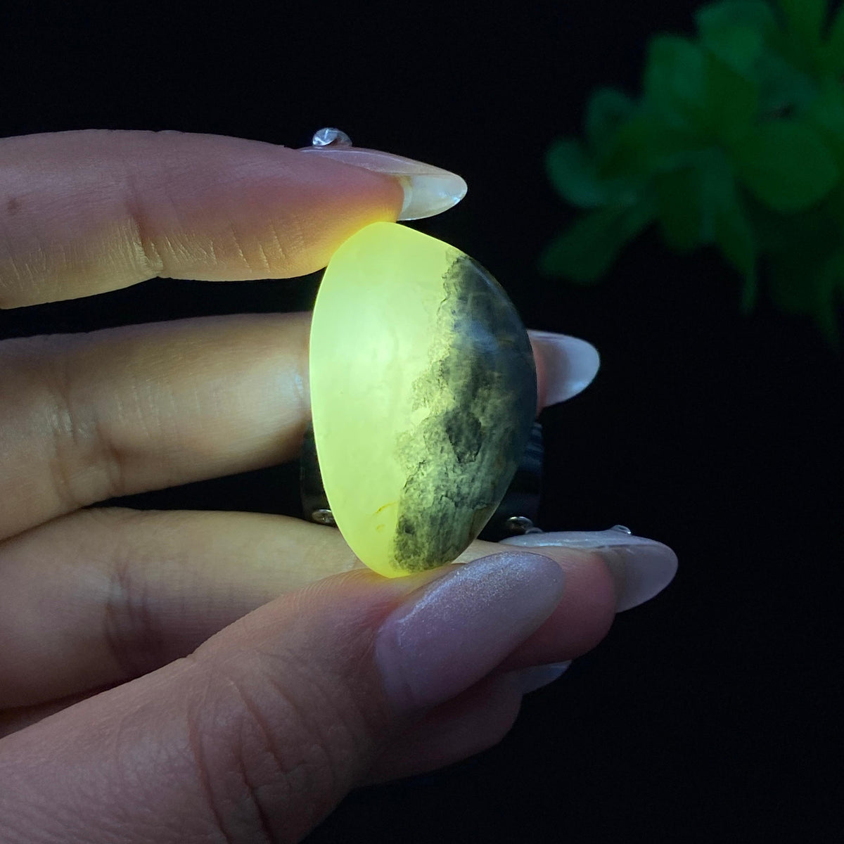 和田玉青花籽料（13.2g）