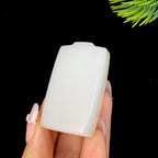 和田玉羊脂白玉无事牌（30.9g）