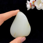 和田玉白玉籽料手把件（98.2g）