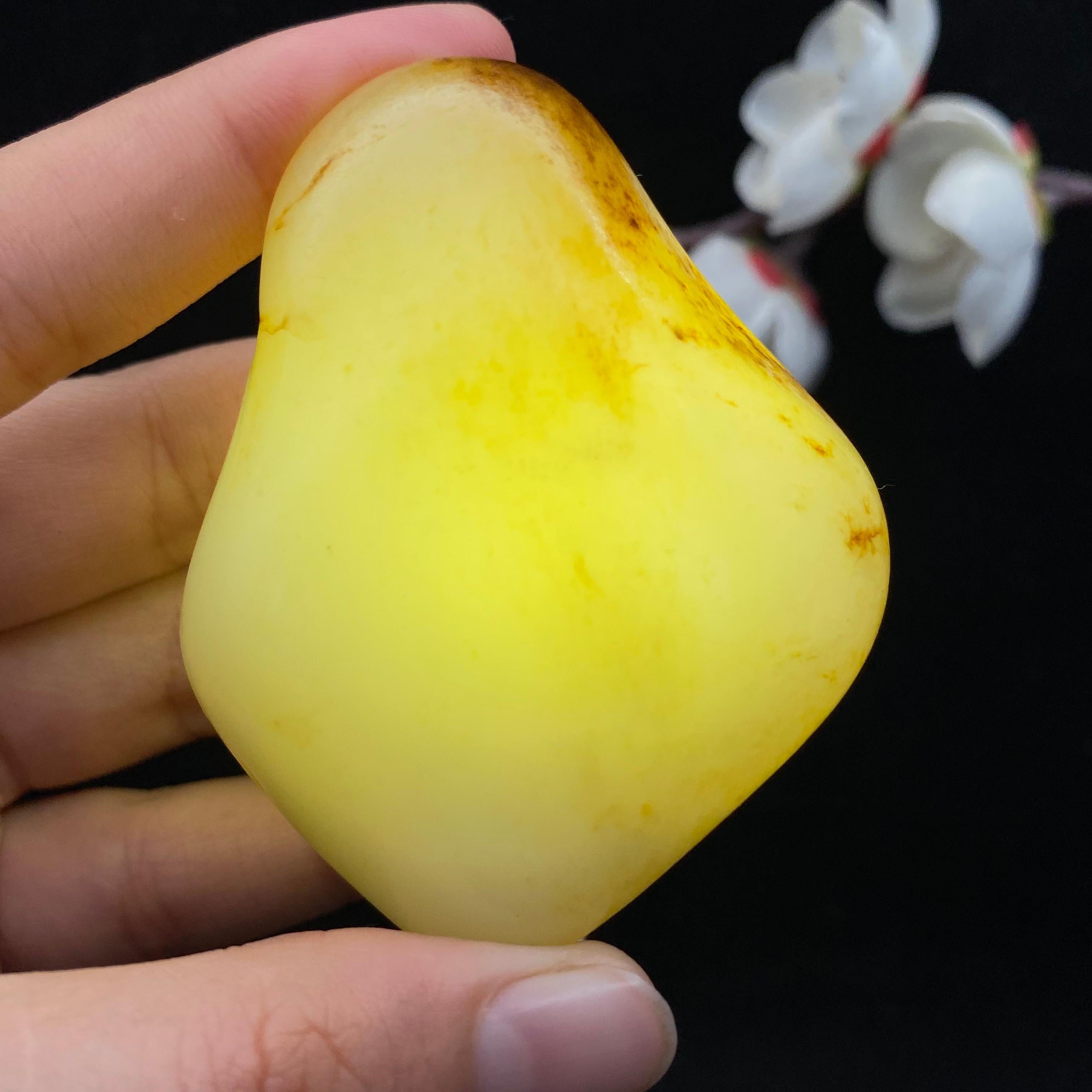 和田玉洒金皮籽料（105.1g）