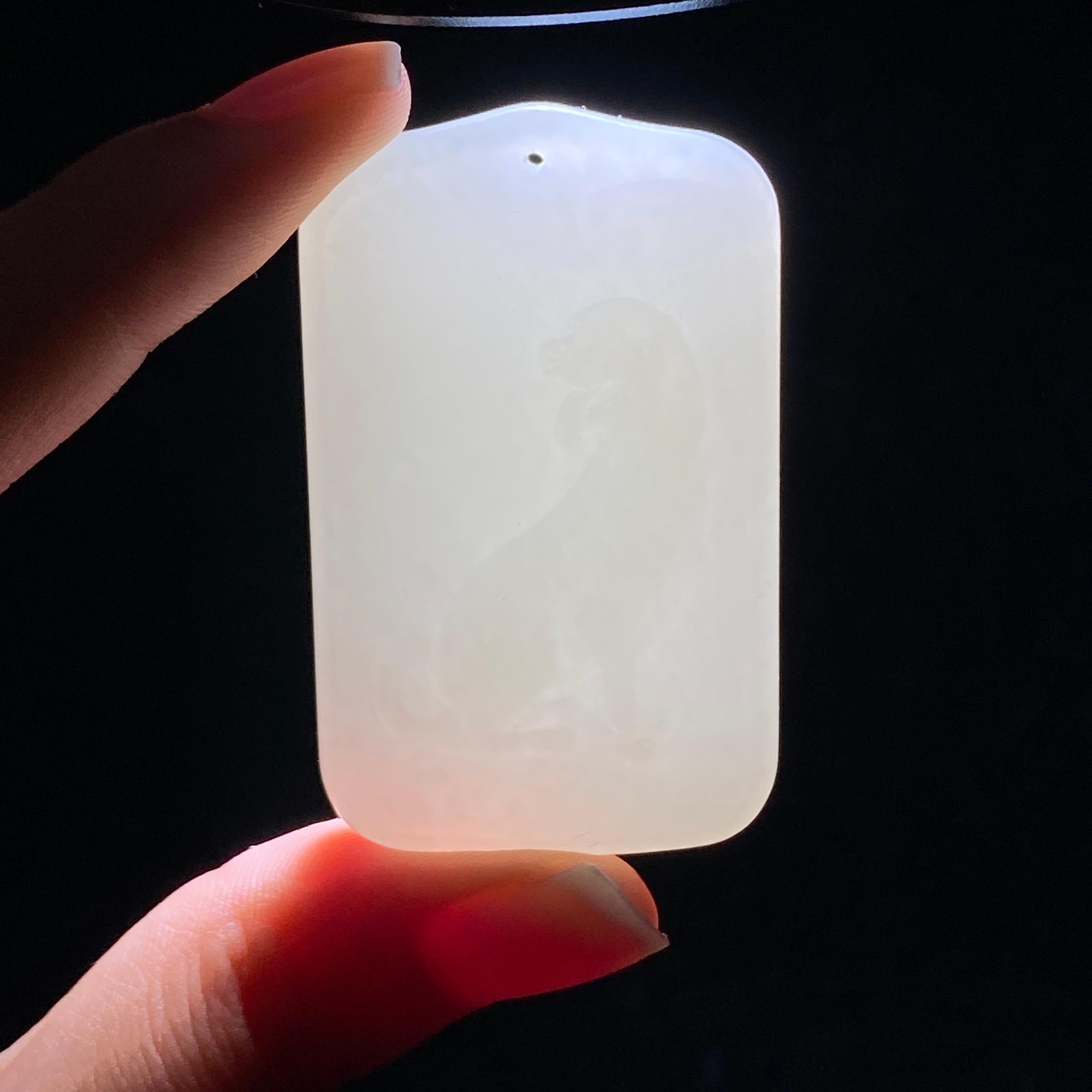 和田玉白玉生肖狗（28.2g）