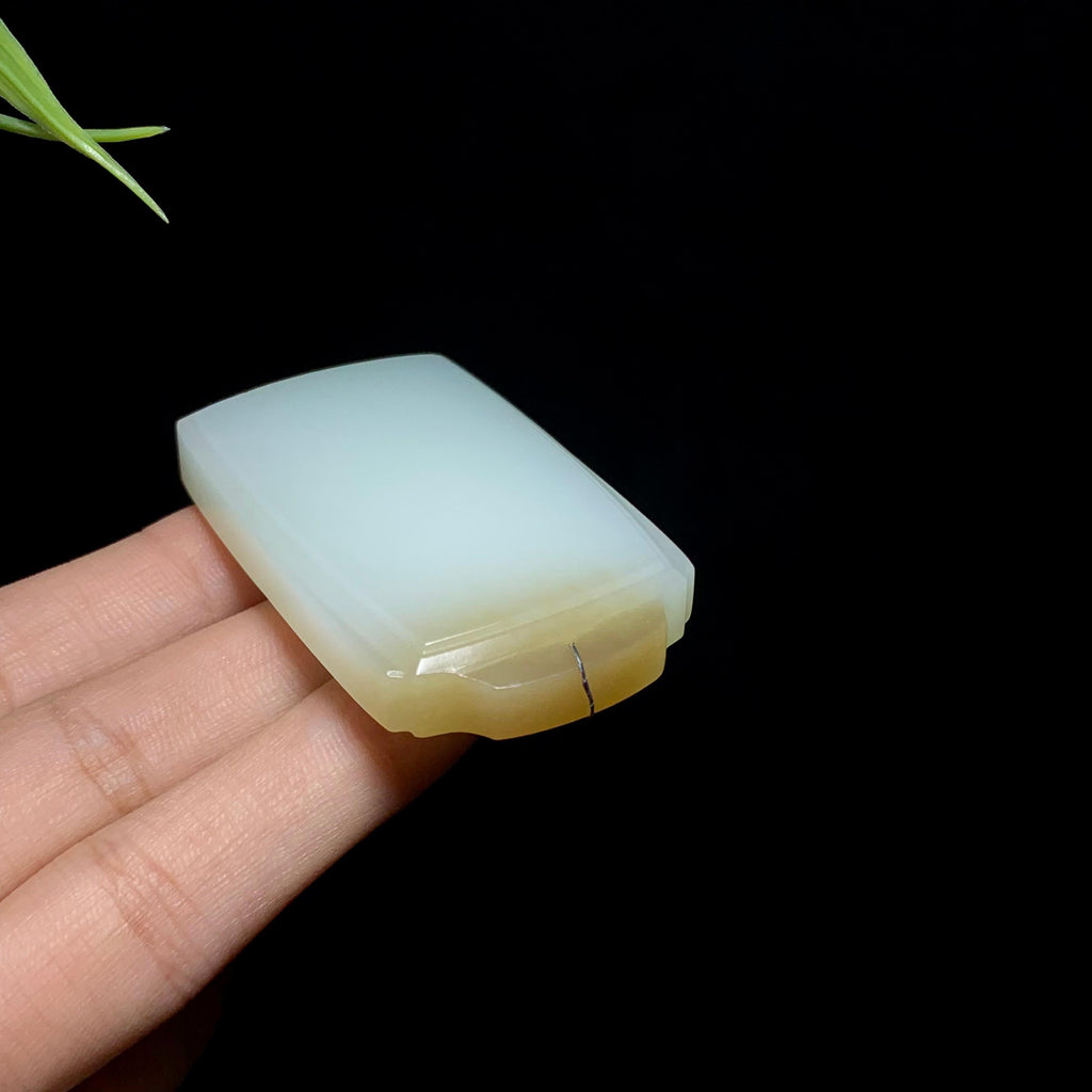 和田玉糖白玉无事牌（52.4g）