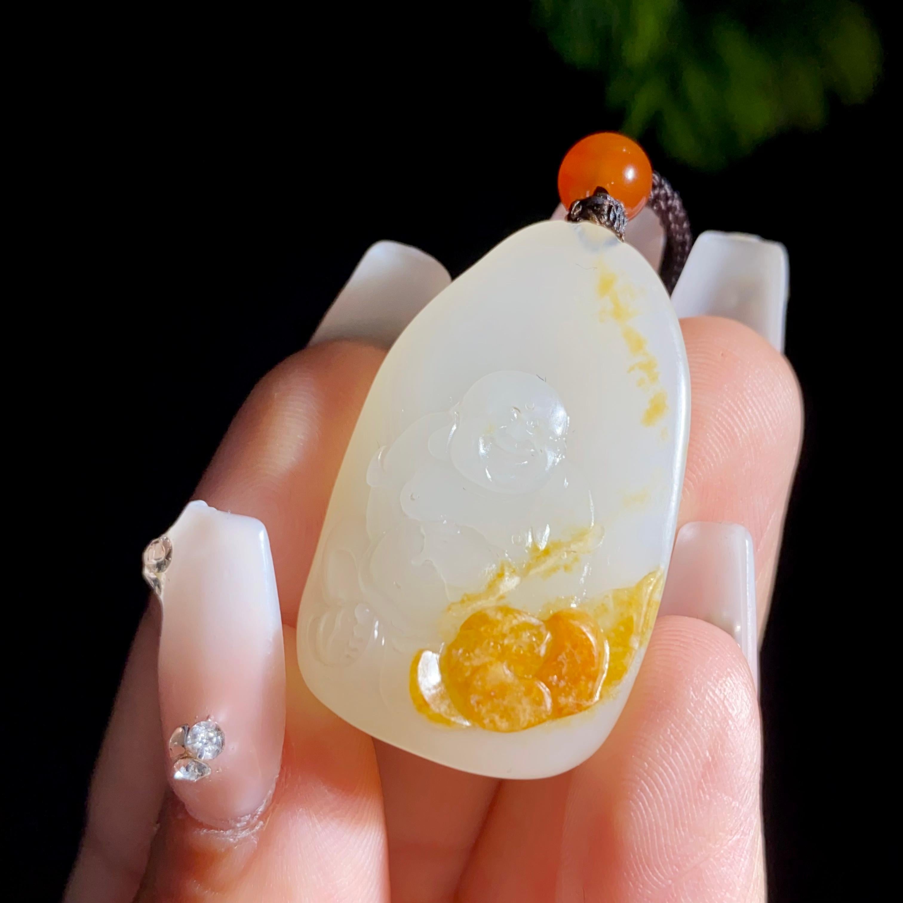 和田玉籽料佛公（16.2g）