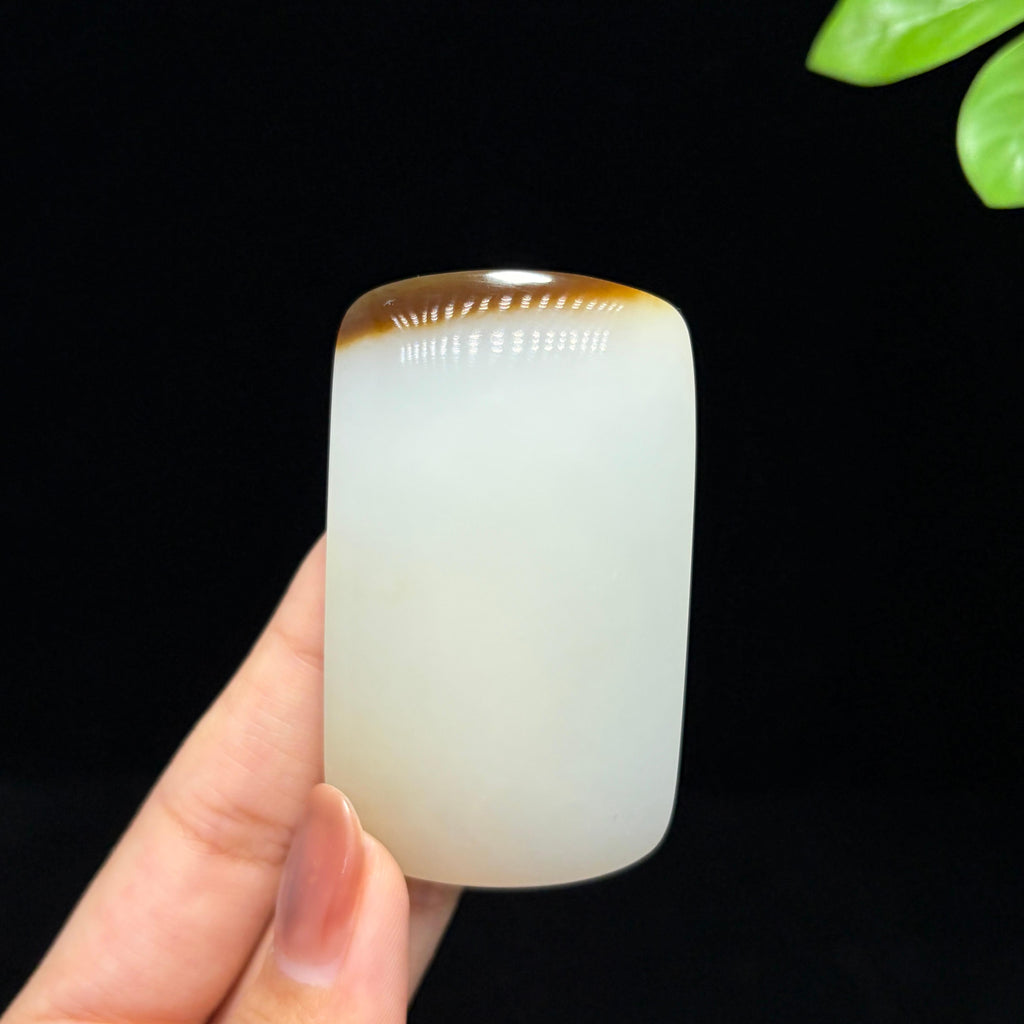 和田山料羊脂糖白玉无事牌（64.0g）