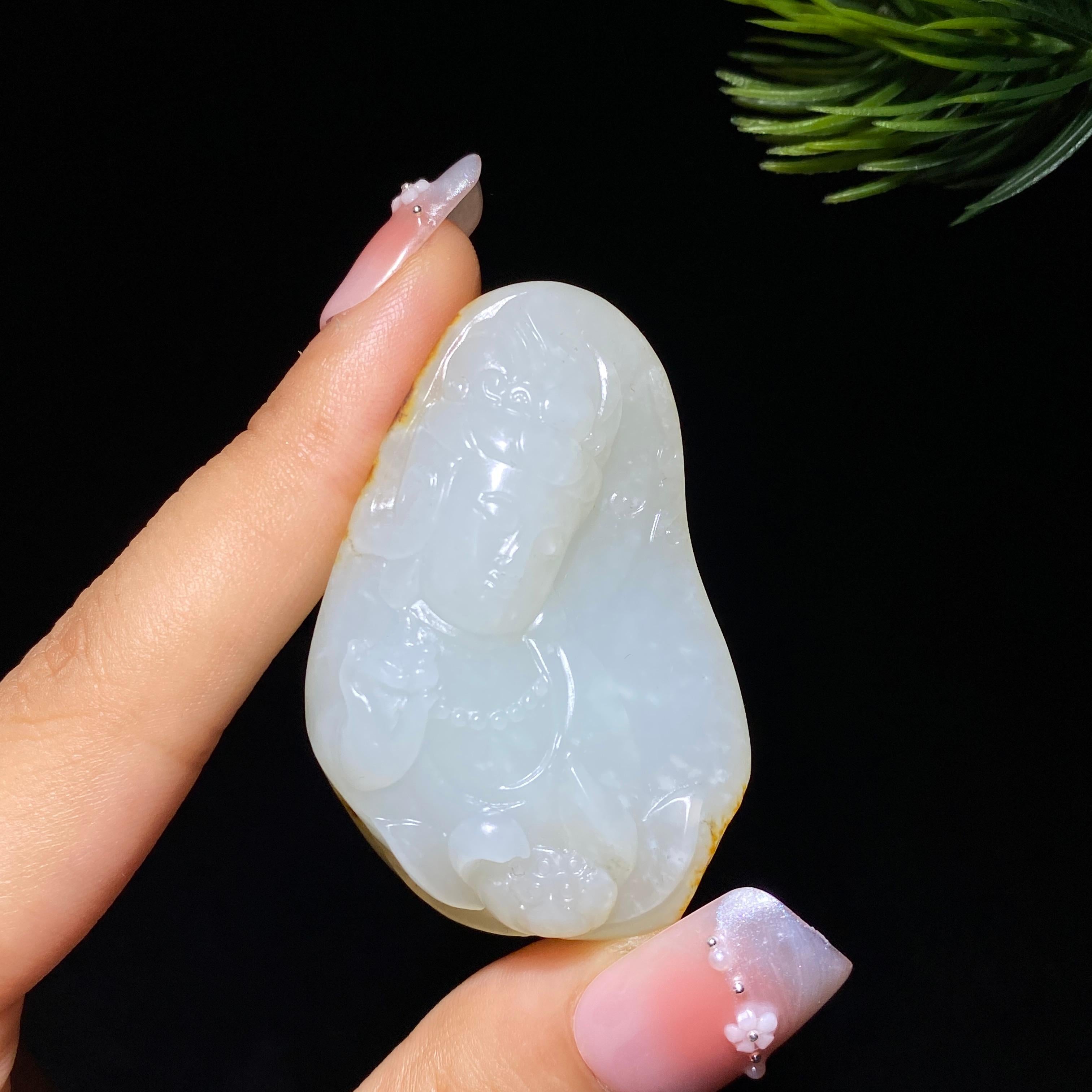 和田玉籽料观音（43.9g）