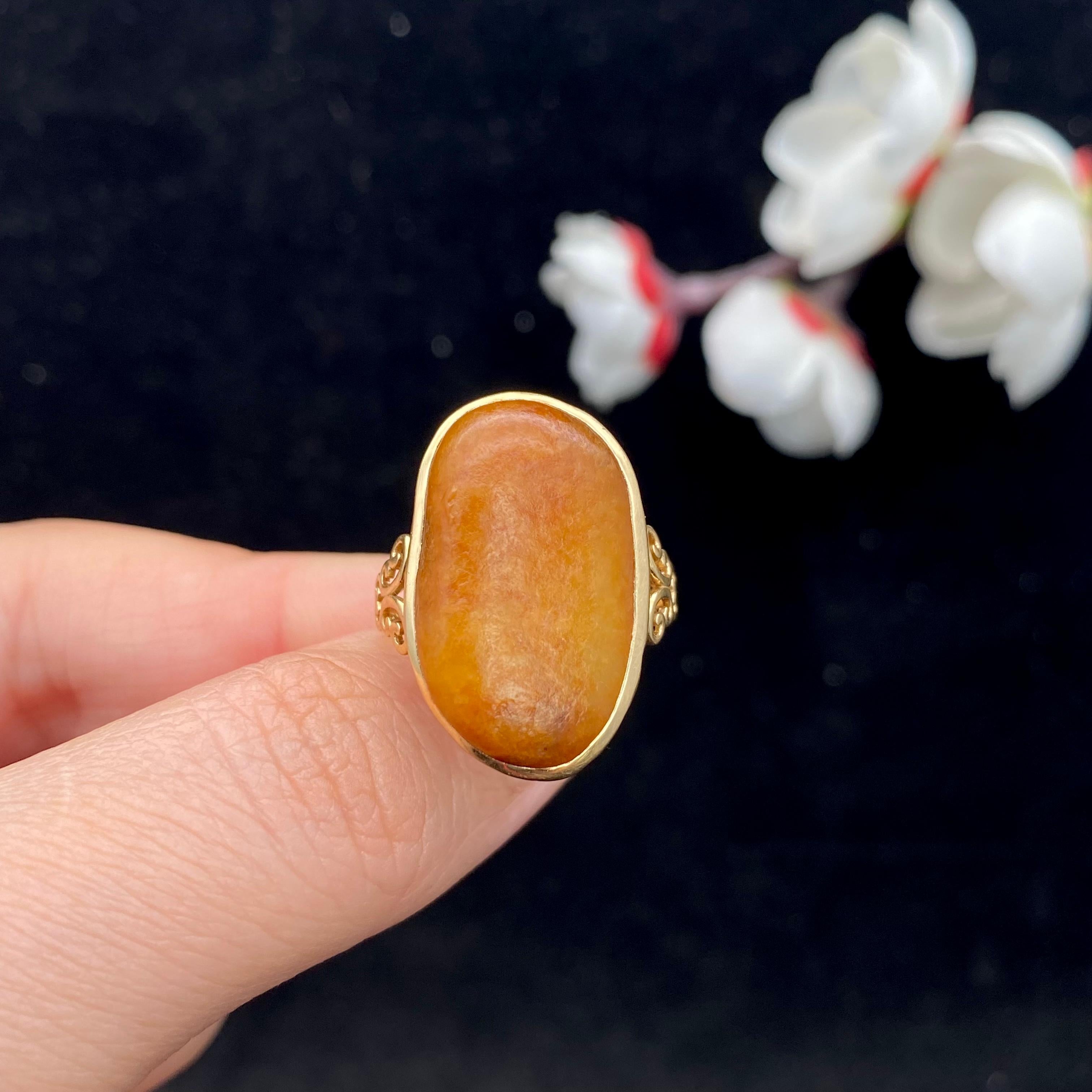 和田玉-黄沁皮籽料18k金镶【包金戒指】（7.0g）