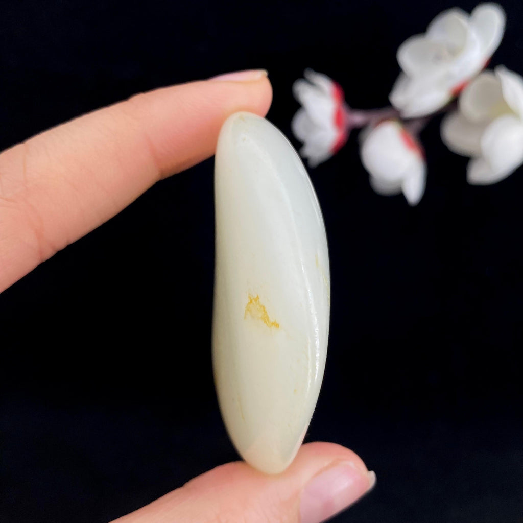 和田玉洒金皮籽料大挂件（63.4g）