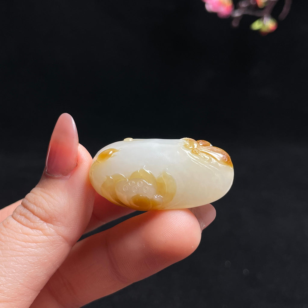 和田且末料糖白蝶恋花挂件（19.4g）