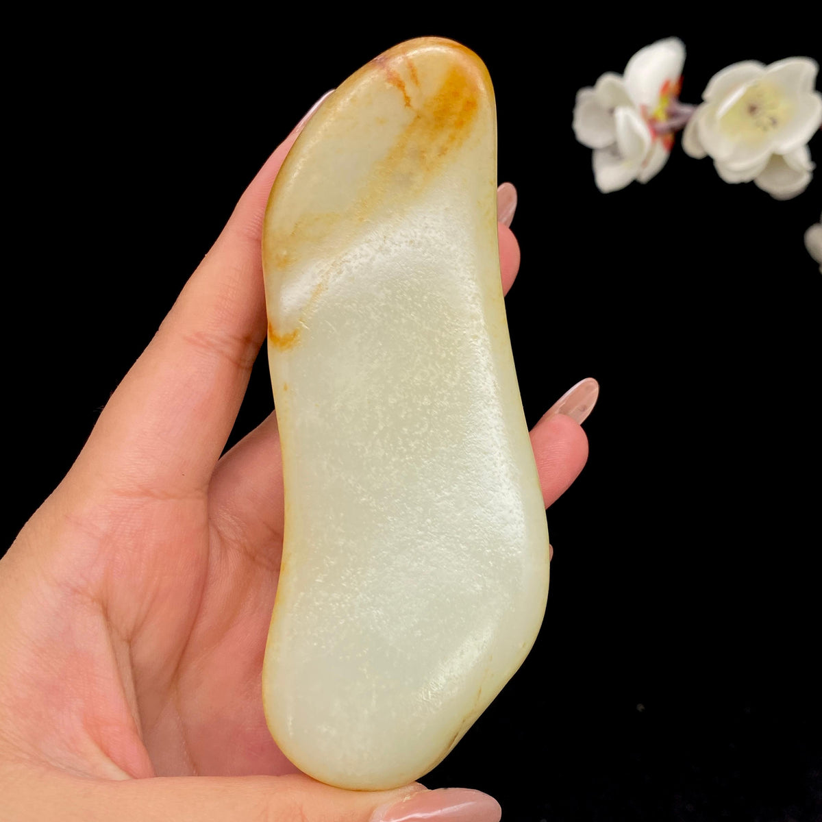 和田玉聚黄皮籽料手把件（180.8g）
