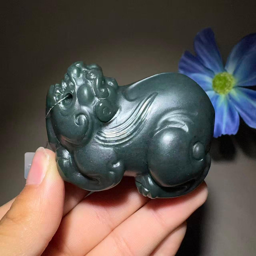 秒杀和田玉沙枣青貔貅手把件（185.2g）