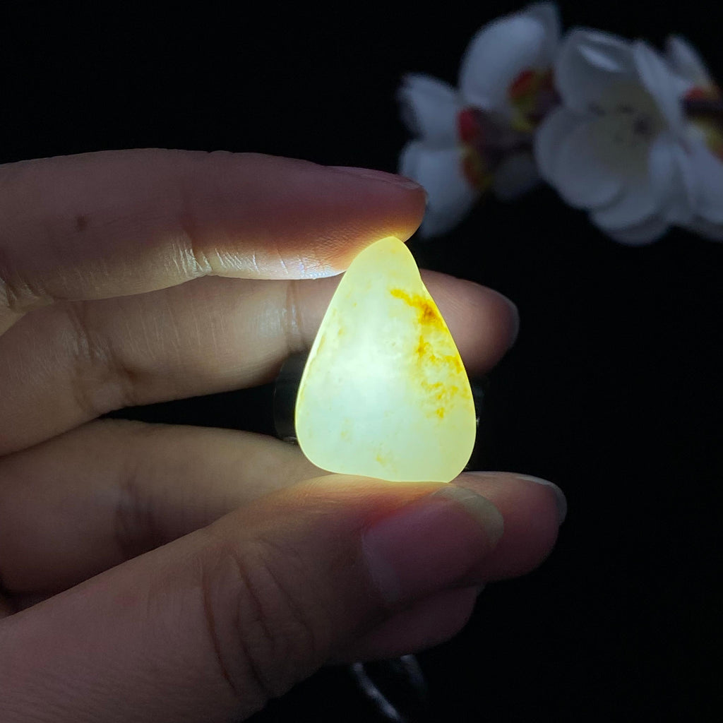 和田玉洒金皮籽料吊坠籽（6.8g）