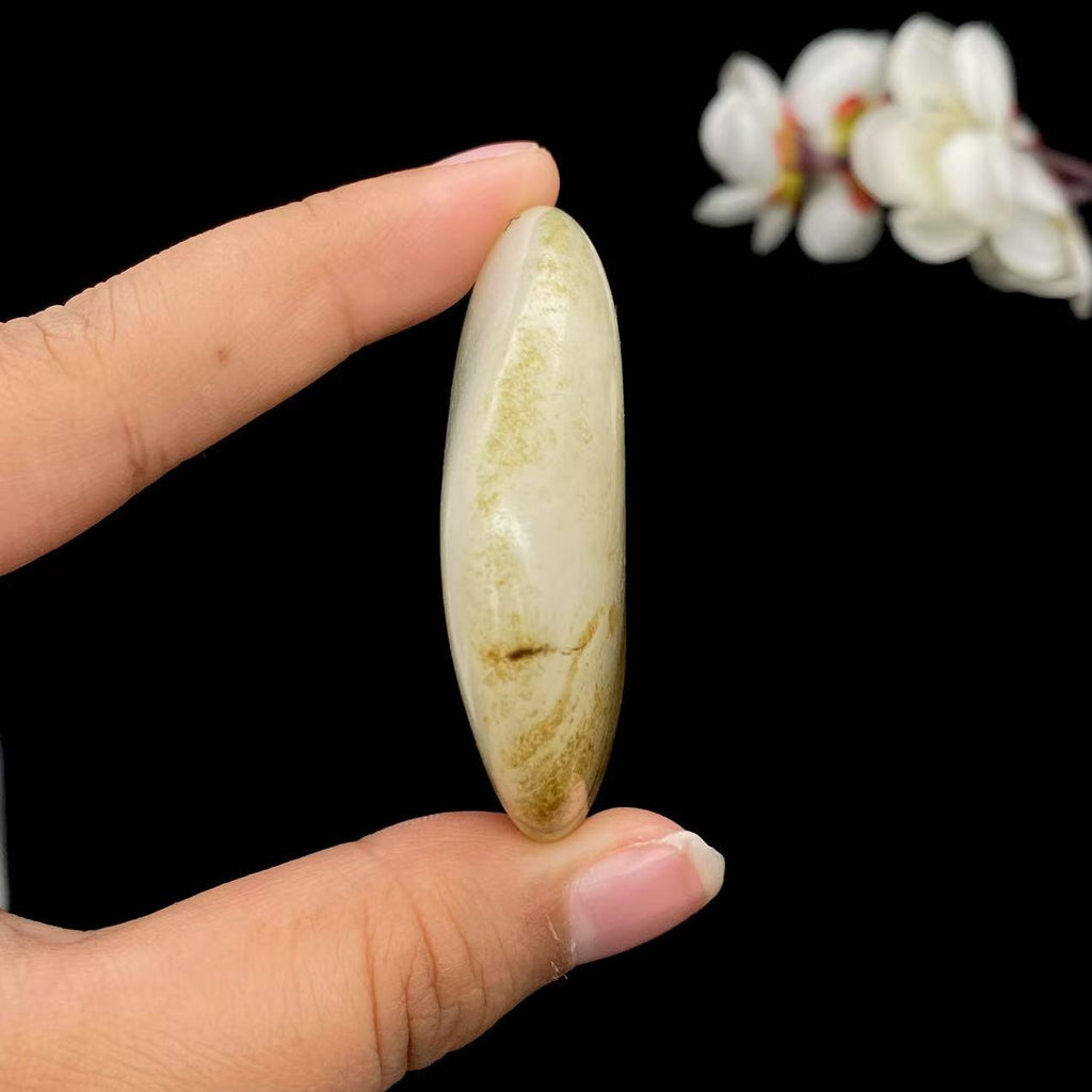 和田玉秋梨皮籽料男士挂件（56.8g）