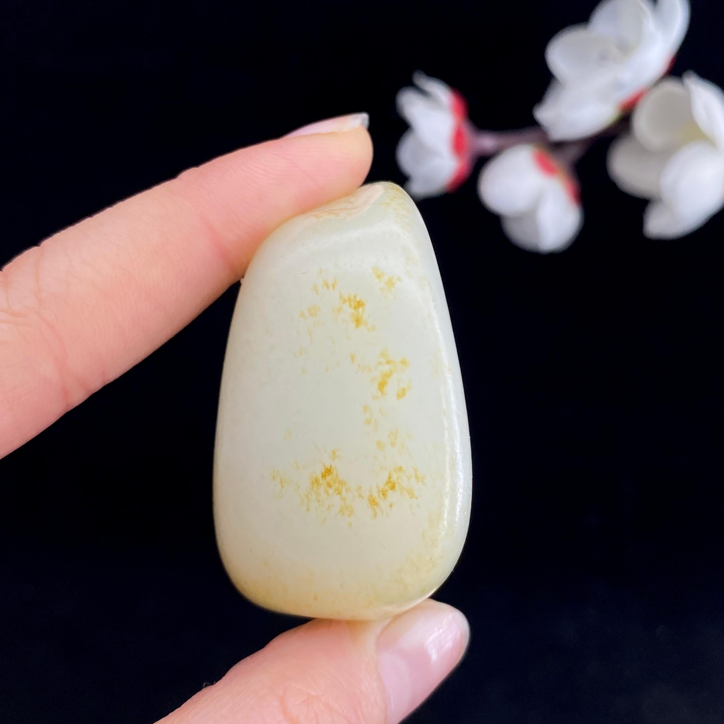 和田玉洒金皮籽料（80.4g）