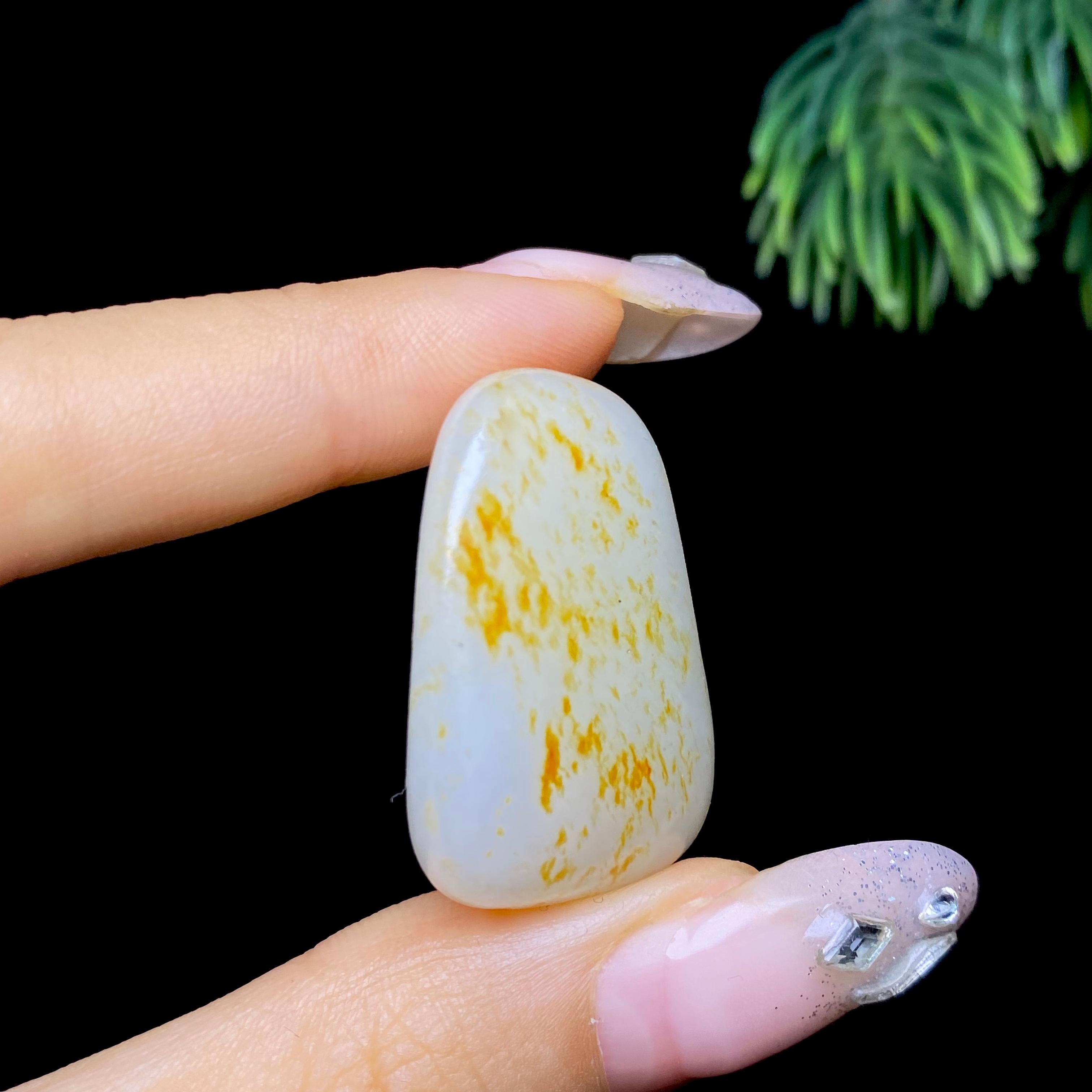 和田玉洒金皮白肉籽料（19.0g）