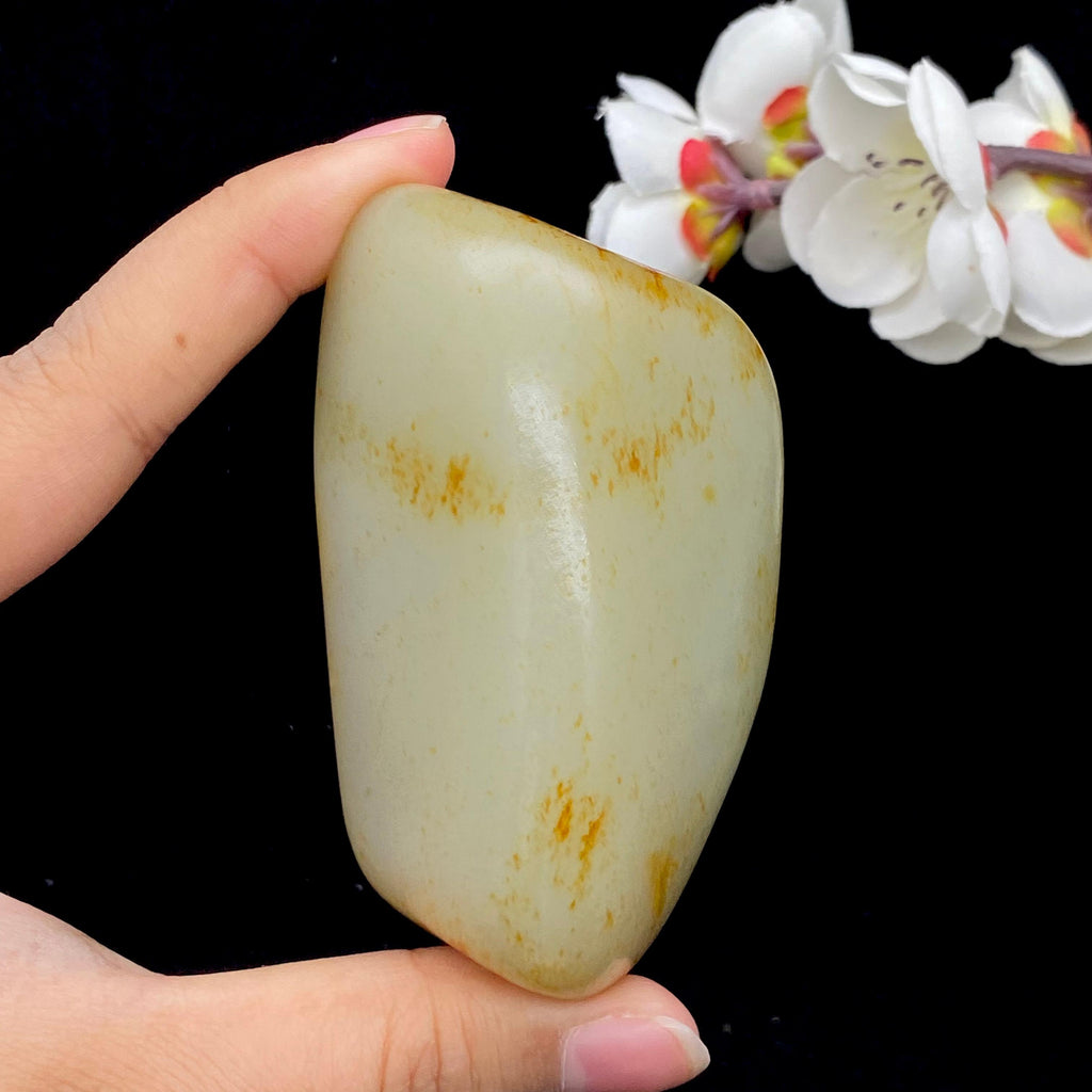 和田玉洒红皮籽料手把件（166.3g）